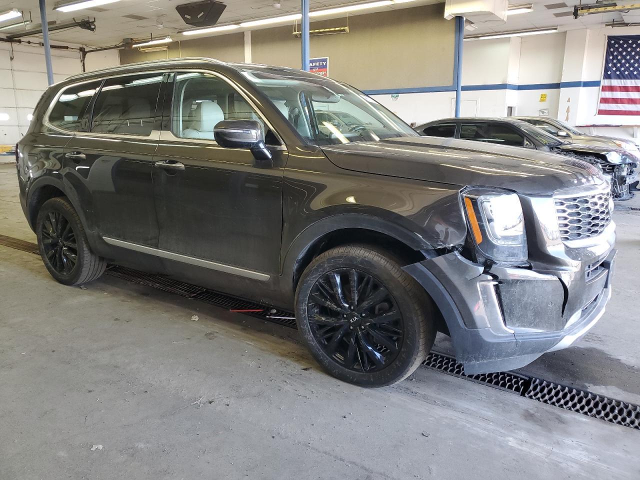 2020 KIA TELLURIDE - Image 4
