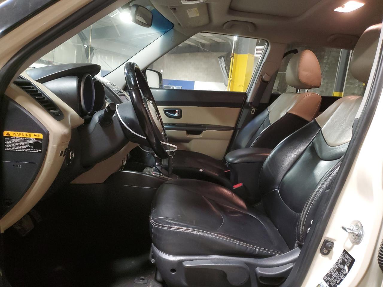 2013 KIA SOUL + - Image 7