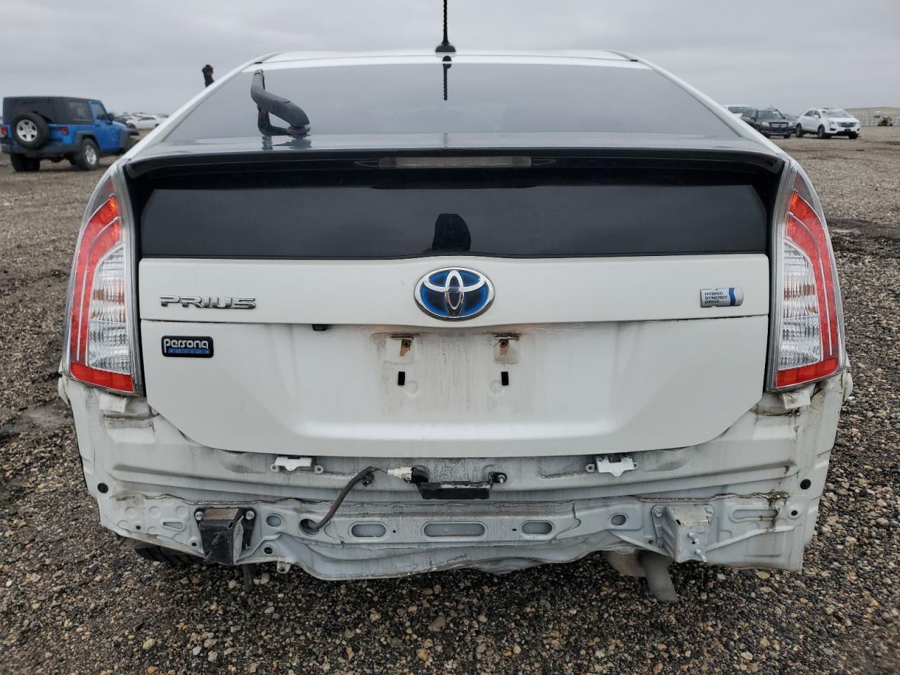 2015 TOYOTA PRIUS - Image 6