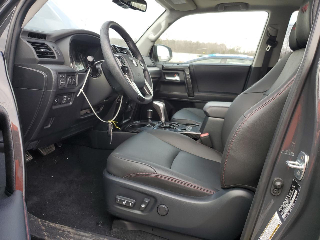 2024 TOYOTA 4RUNNER SR - Image 7
