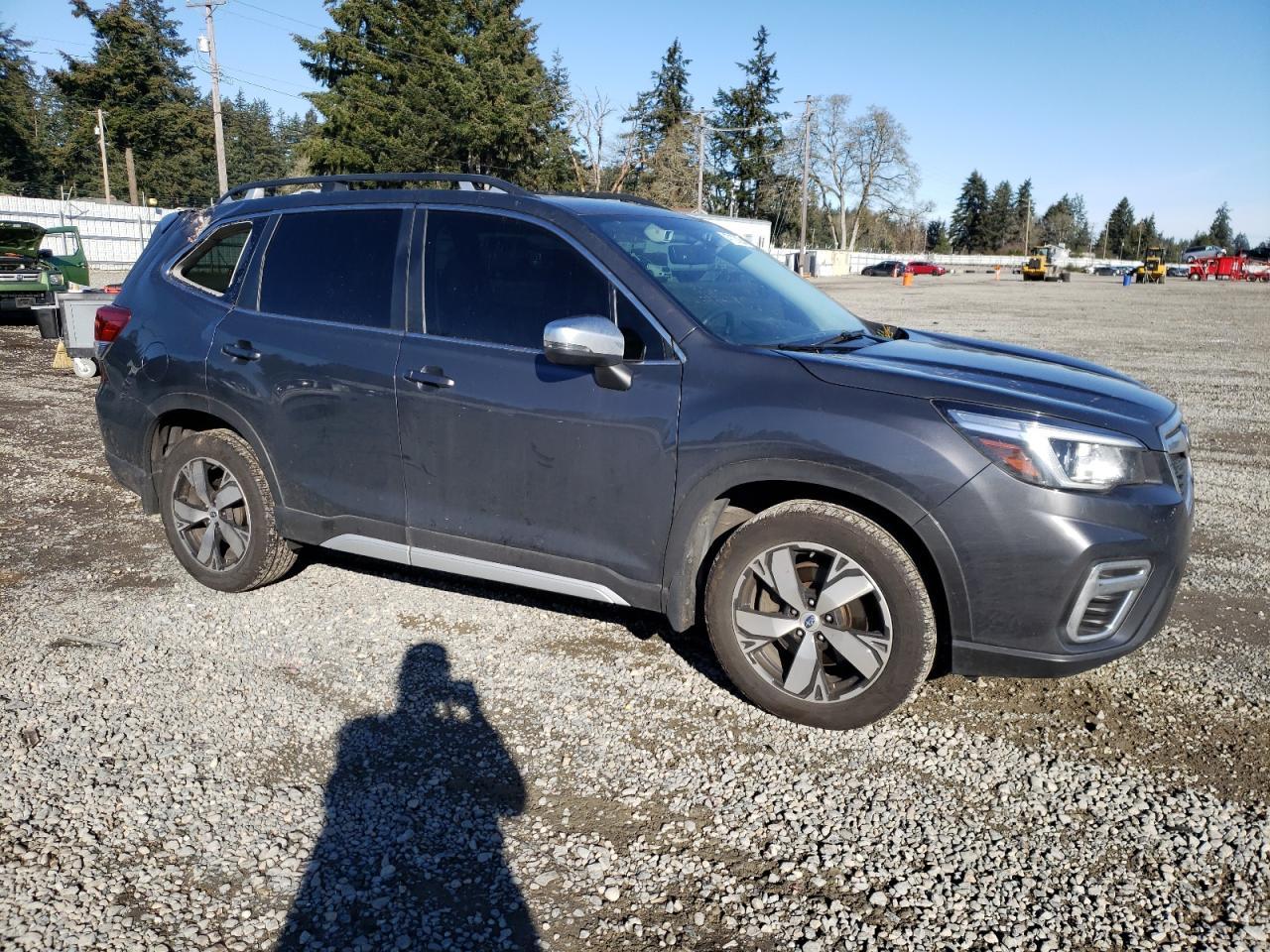 2020 SUBARU FORESTER T - Фото 4