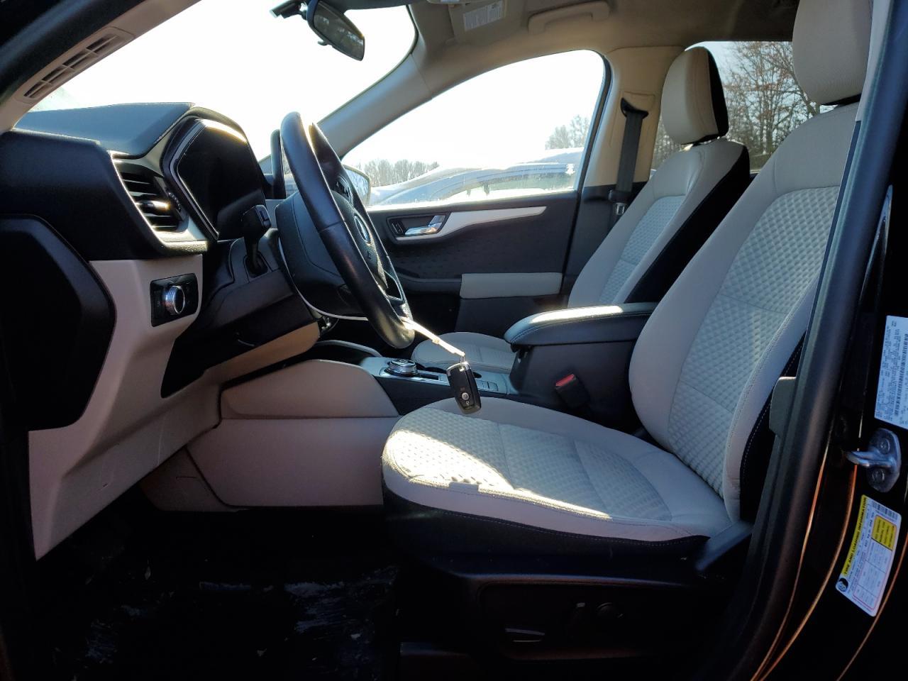 2020 FORD ESCAPE SE - Image 7