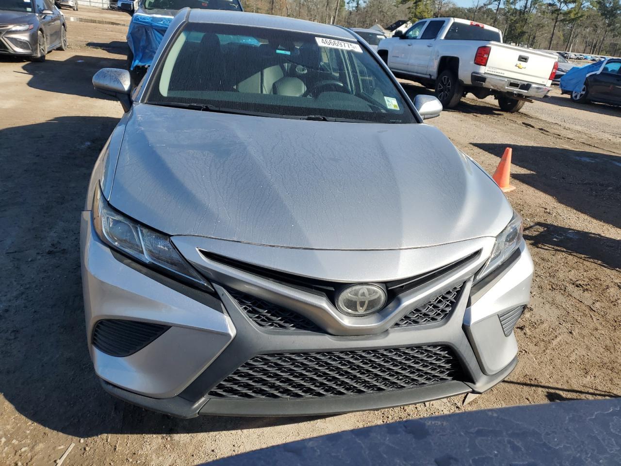 2018 TOYOTA CAMRY L - Фото 5