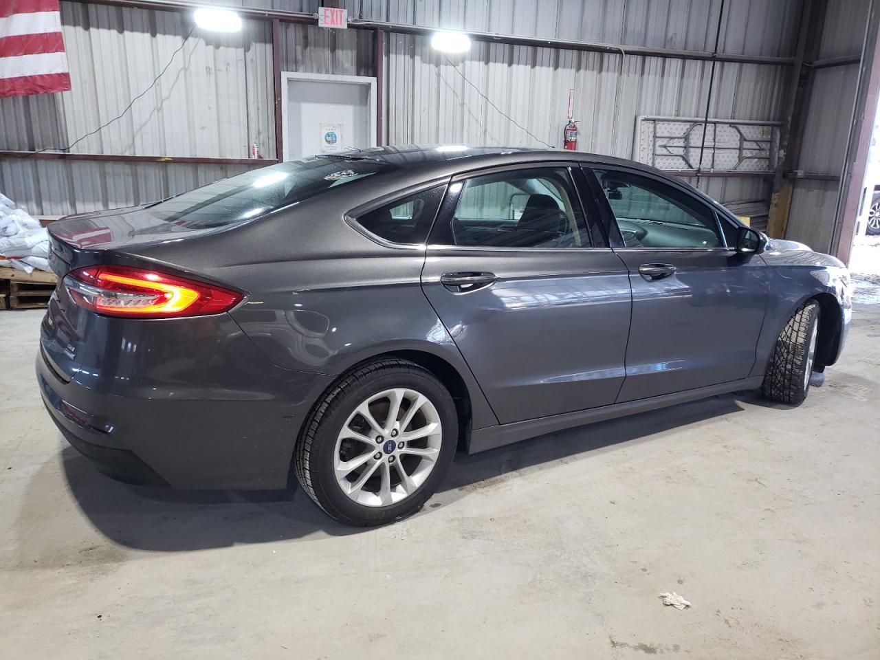 2020 FORD FUSION SE - Фото 3