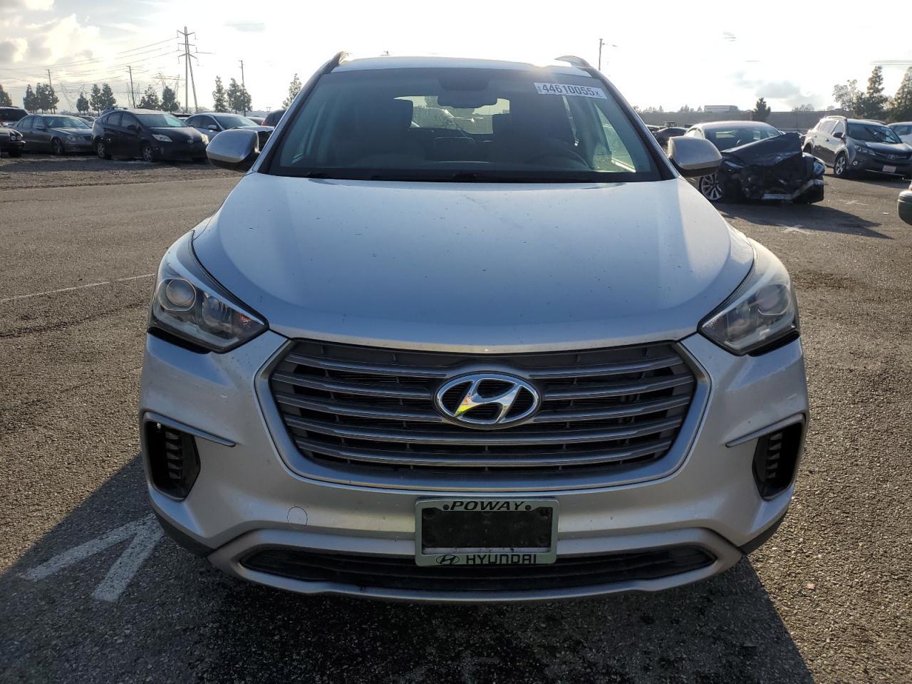 2017 HYUNDAI SANTA FE S - Image 5