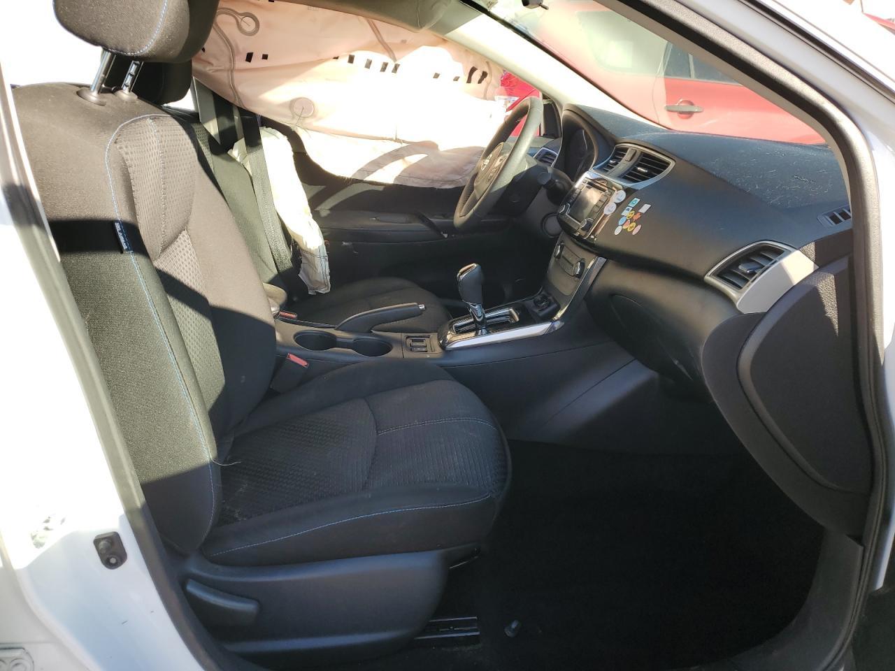 2017 NISSAN SENTRA S - Фото 7