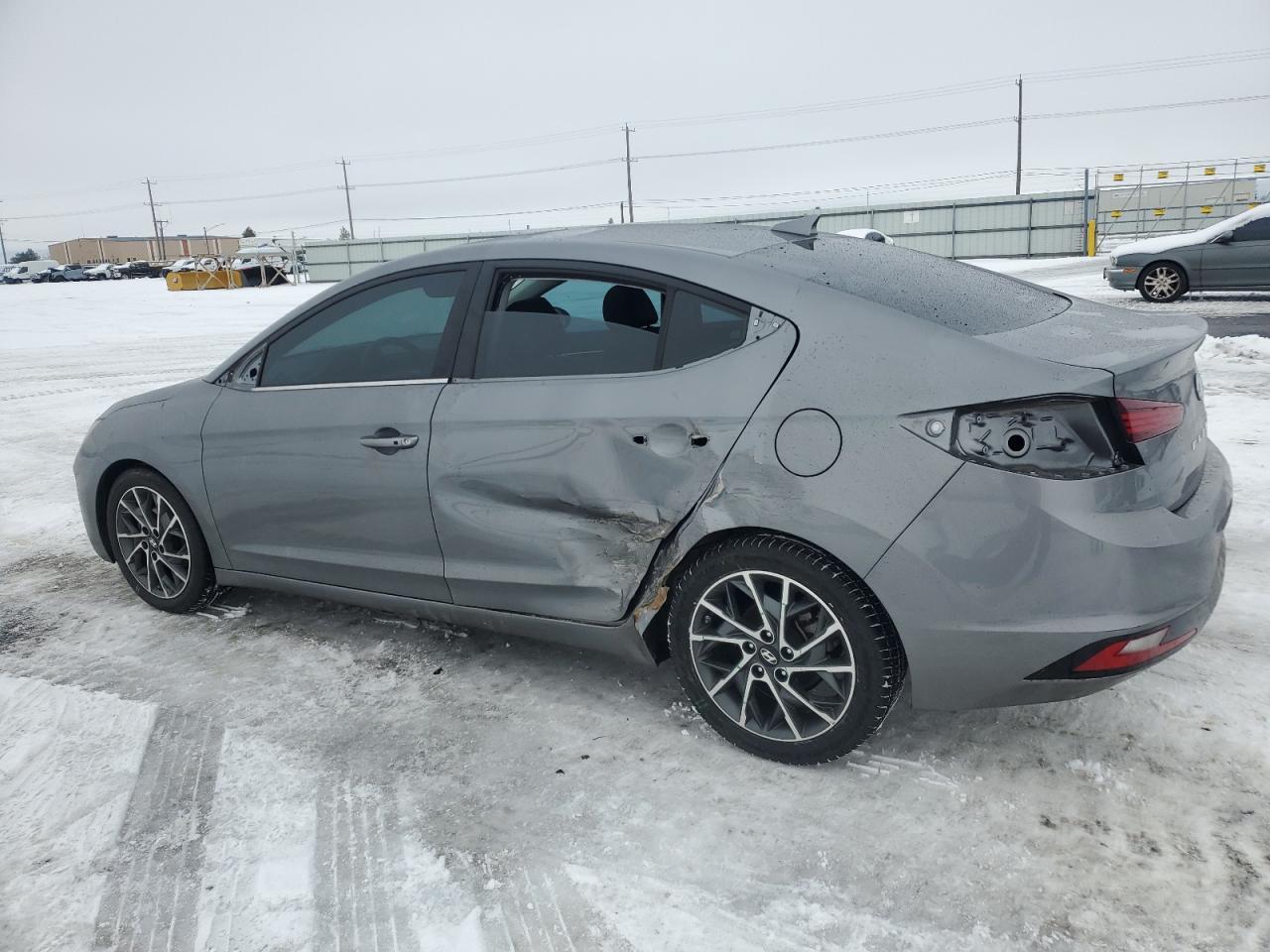 2019 HYUNDAI ELANTRA SE - Фото 2