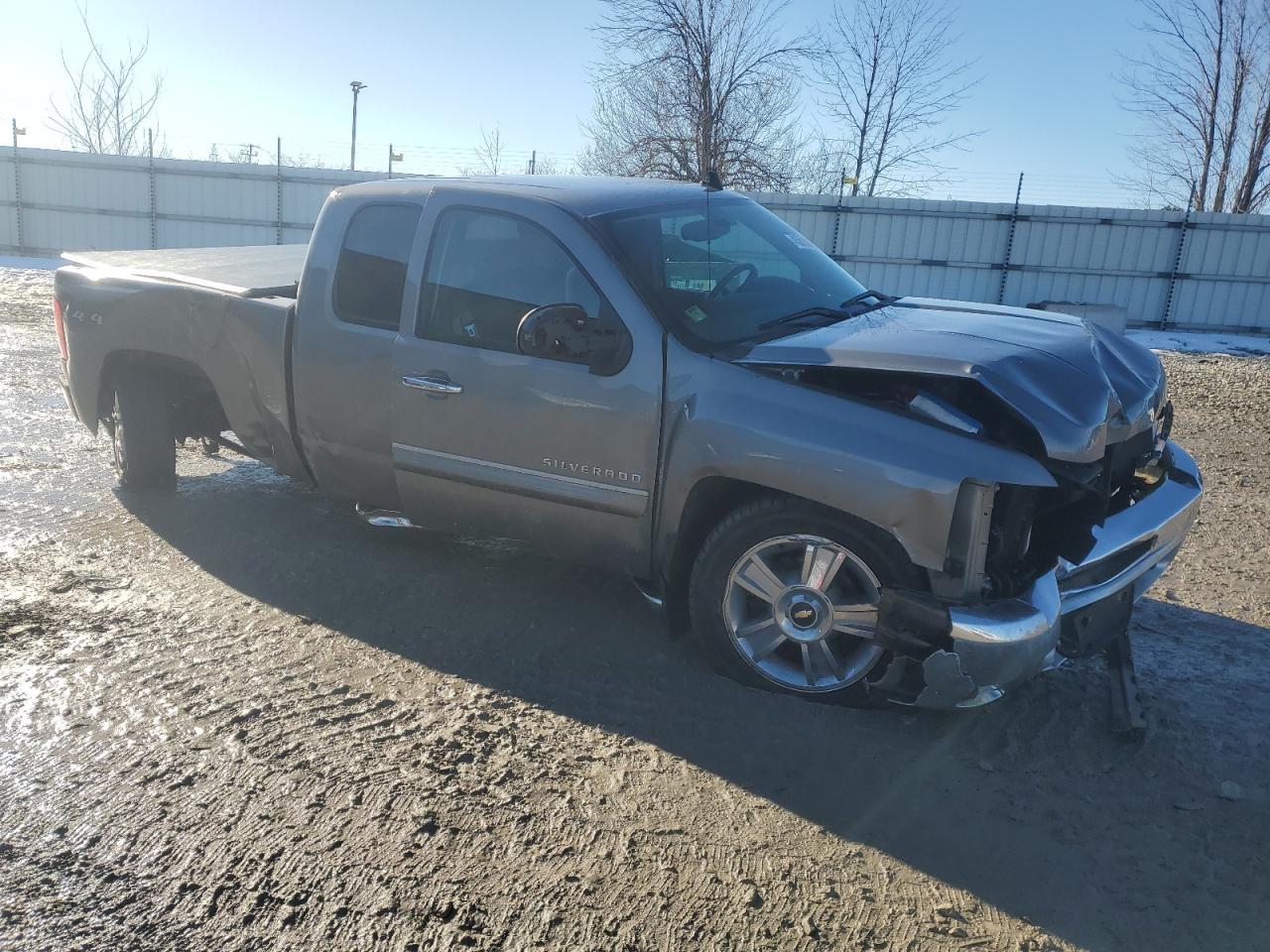 2013 CHEVROLET SILVERADO - Фото 4