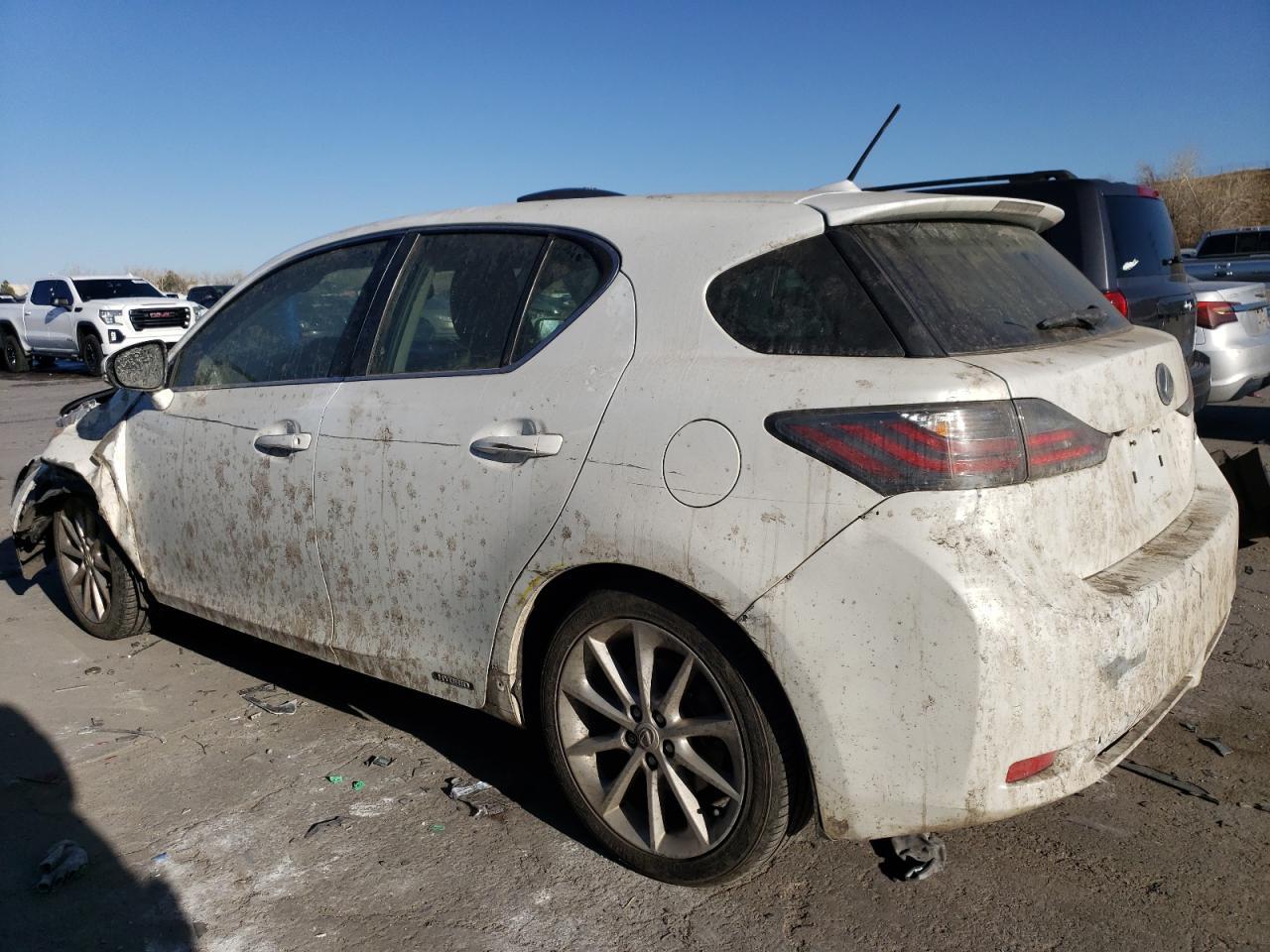 2013 LEXUS CT 200 H - Фото 2