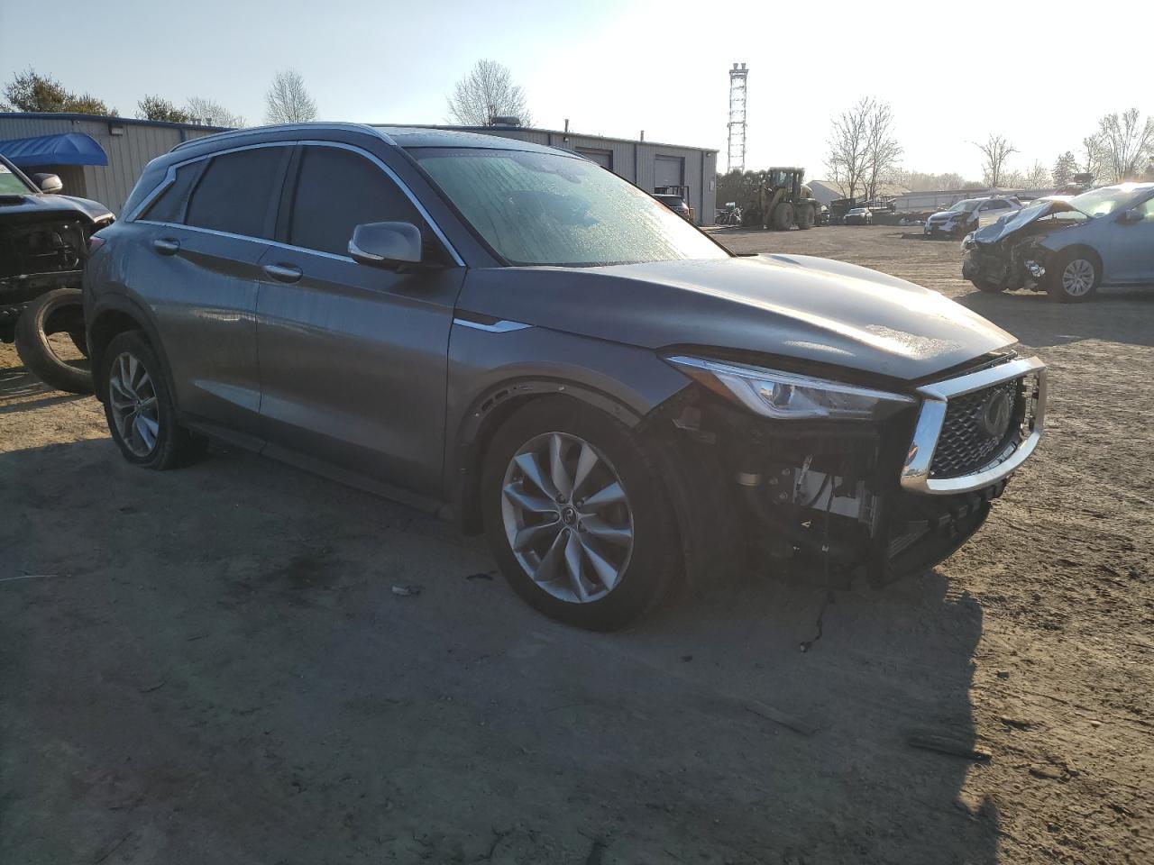 2019 INFINITI QX50 ESSEN - Image 4