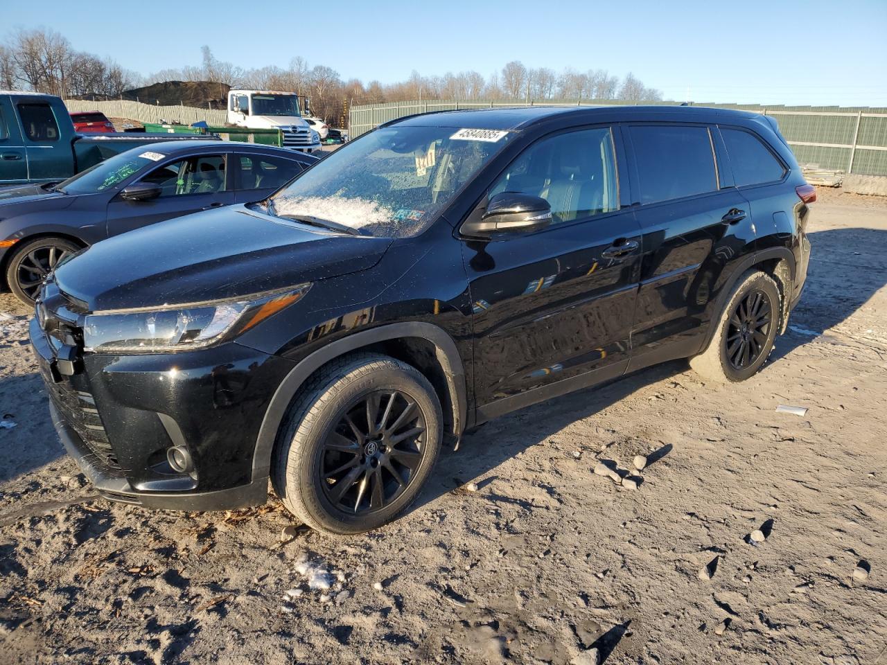 2019 TOYOTA HIGHLANDER