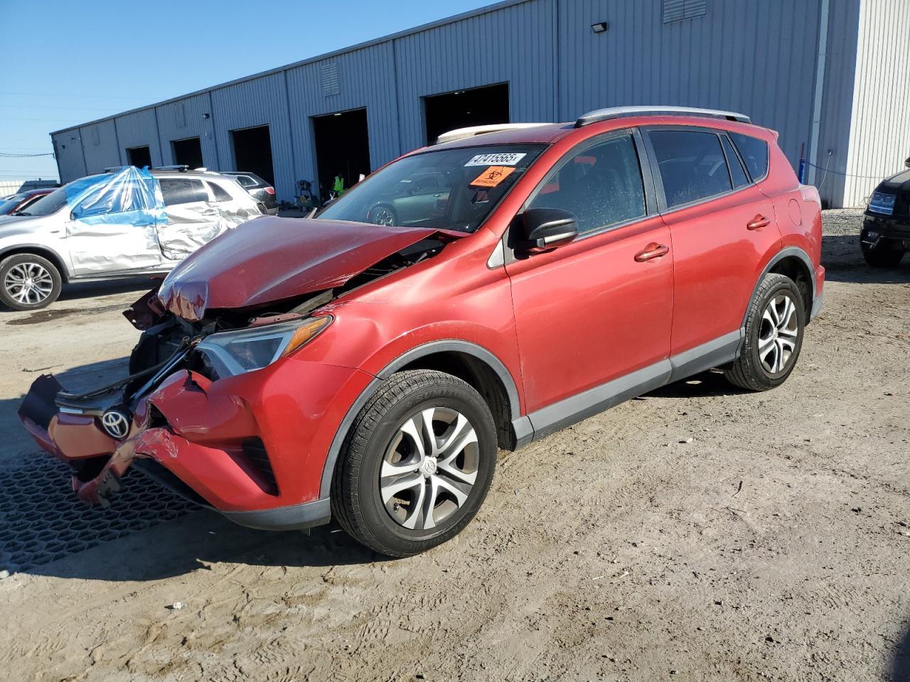 2016 TOYOTA RAV4 LE