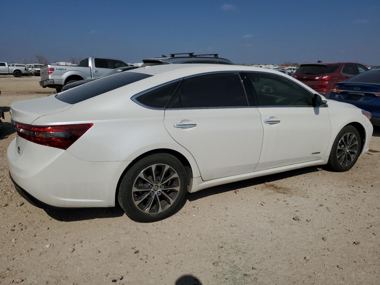 2016 TOYOTA AVALON HYB - Image 3