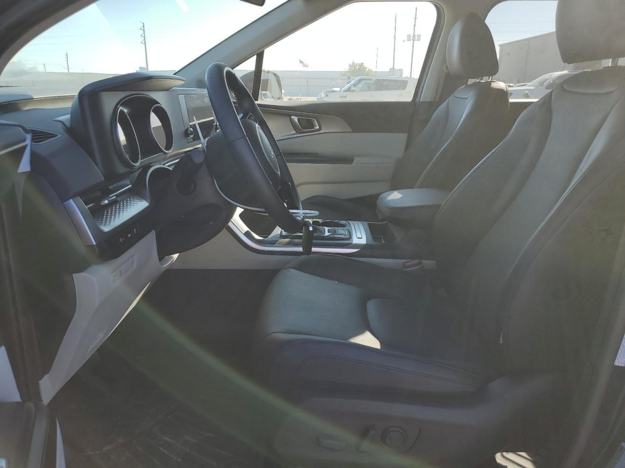 2024 KIA CARNIVAL L - Фото 7
