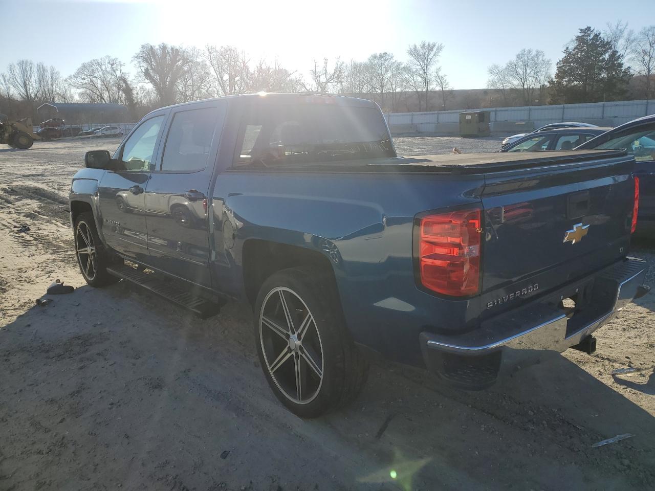 2018 CHEVROLET SILVERADO - Image 2