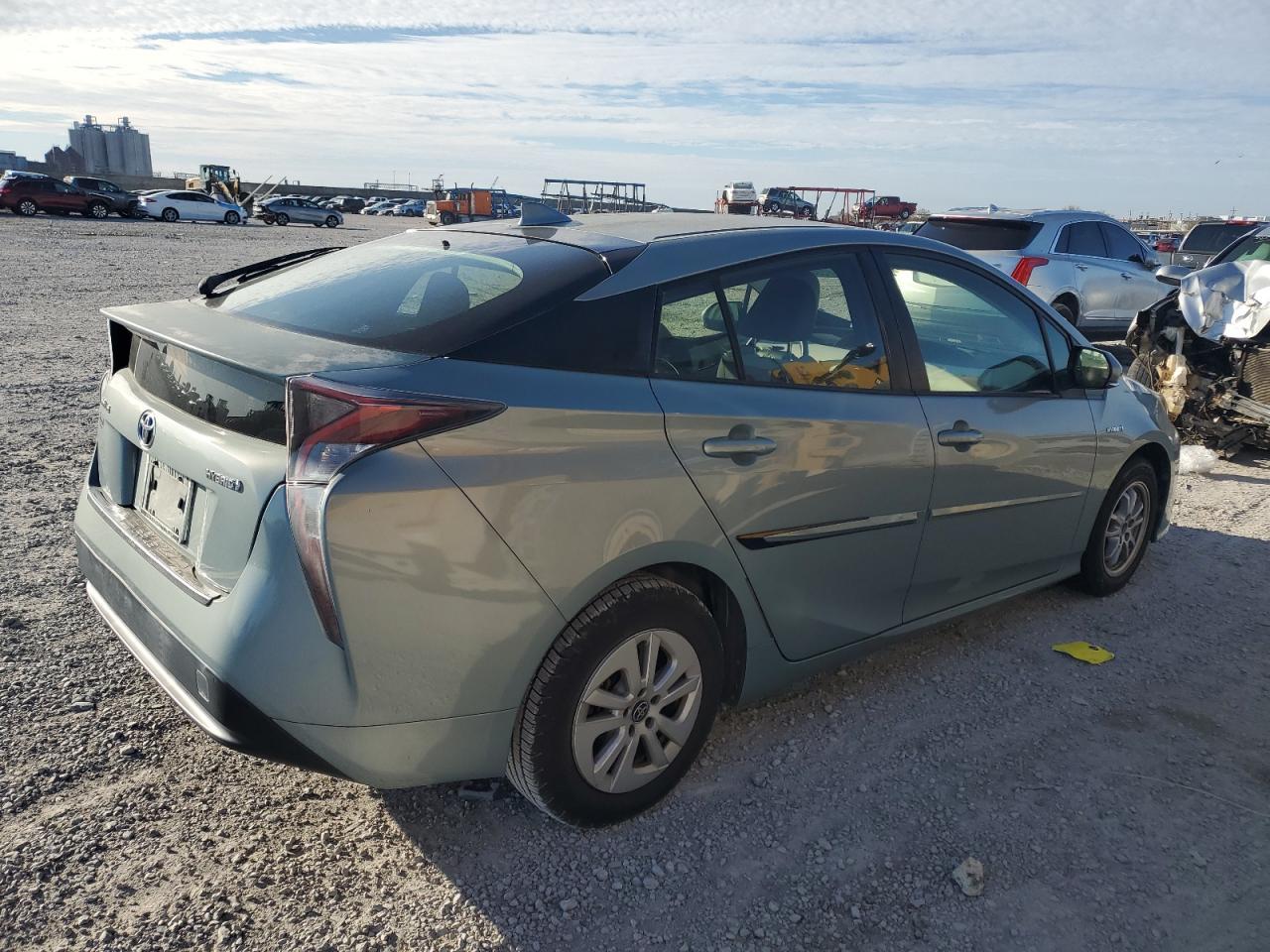 2016 TOYOTA PRIUS - Фото 3