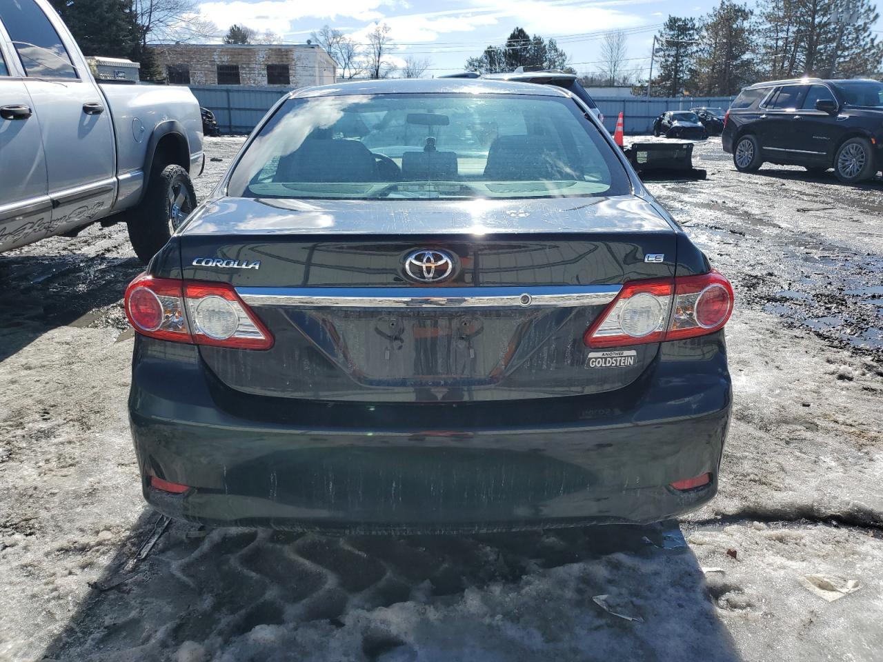 2013 TOYOTA COROLLA BA - Image 6