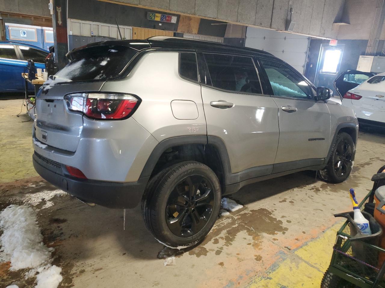 2018 JEEP COMPASS LA - Фото 3