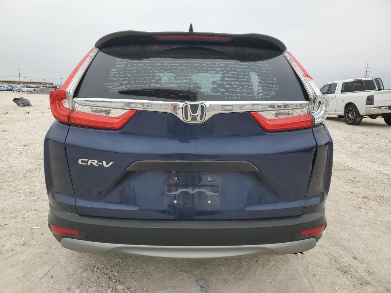 2018 HONDA CR-V LX - Image 6