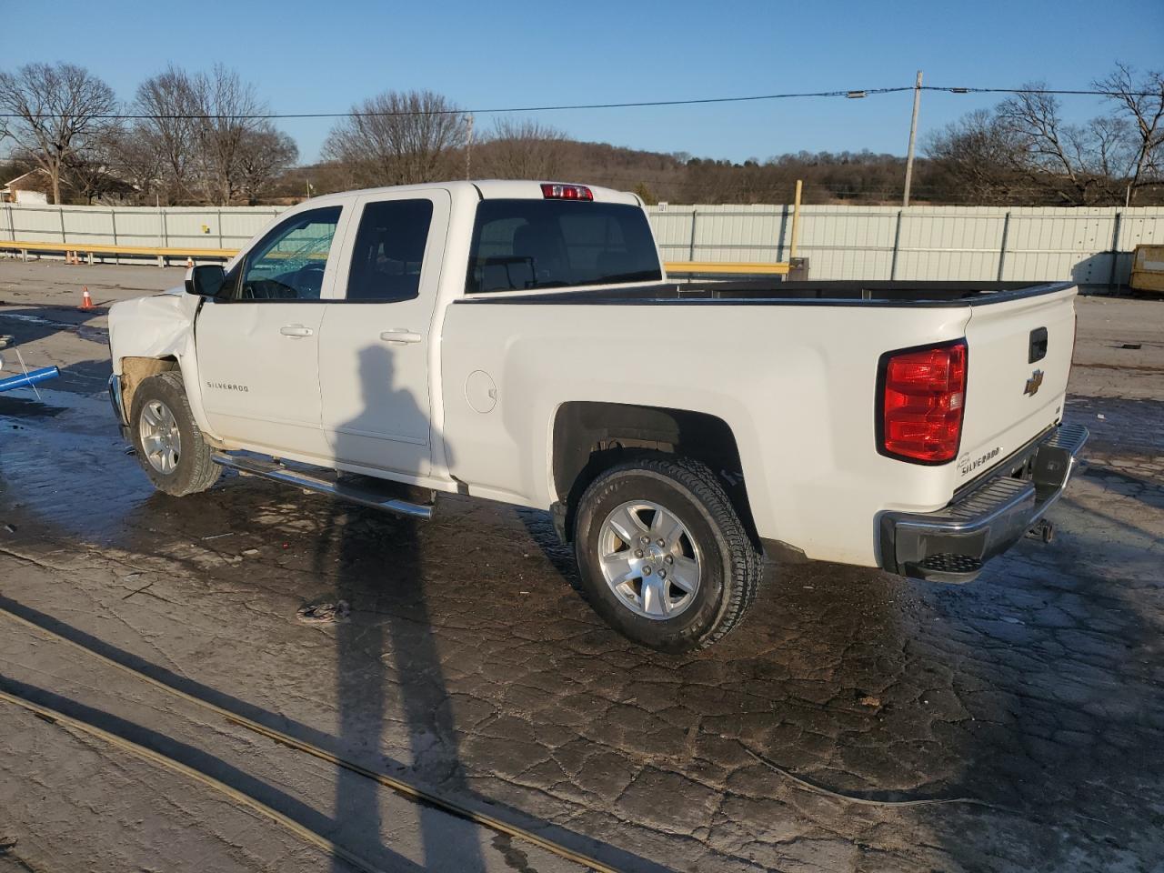 2019 CHEVROLET SILVERADO - Фото 2