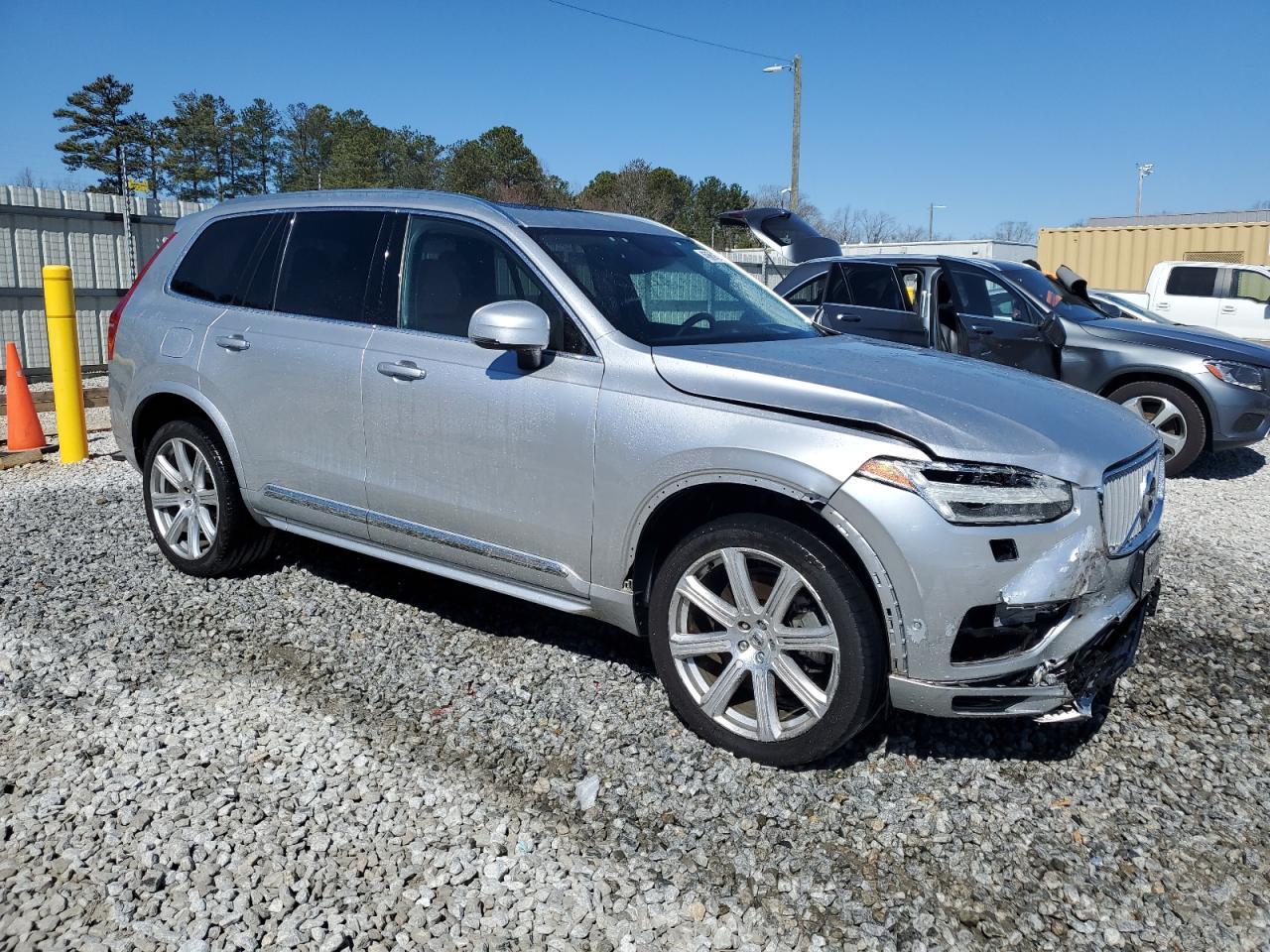 2016 VOLVO XC90 T8 - Фото 4