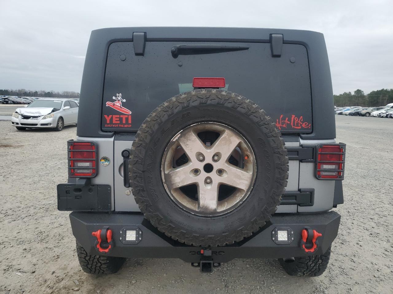 2017 JEEP WRANGLER U - Фото 6