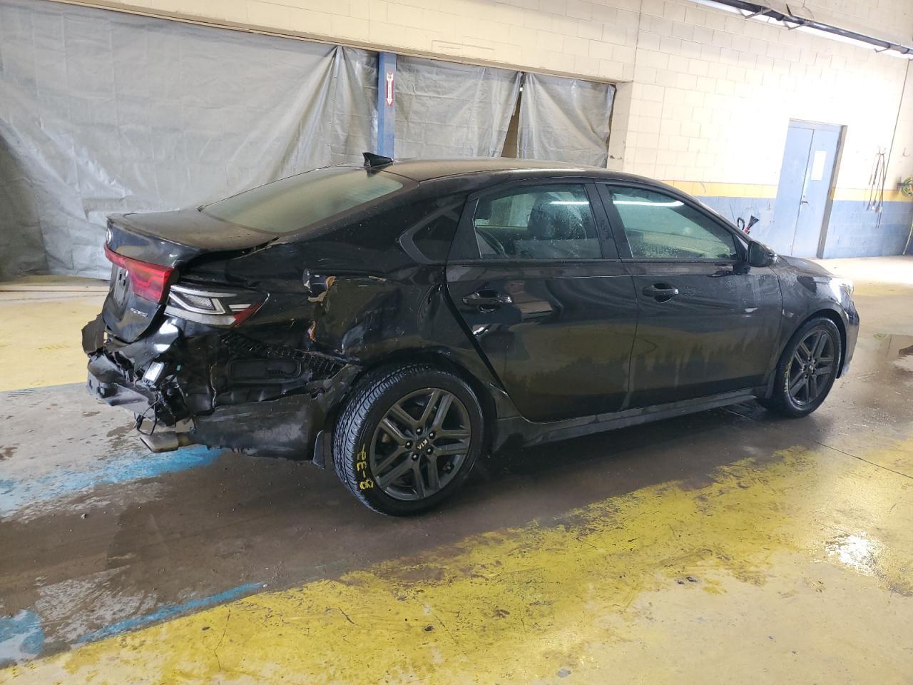2021 KIA FORTE GT L - Image 3