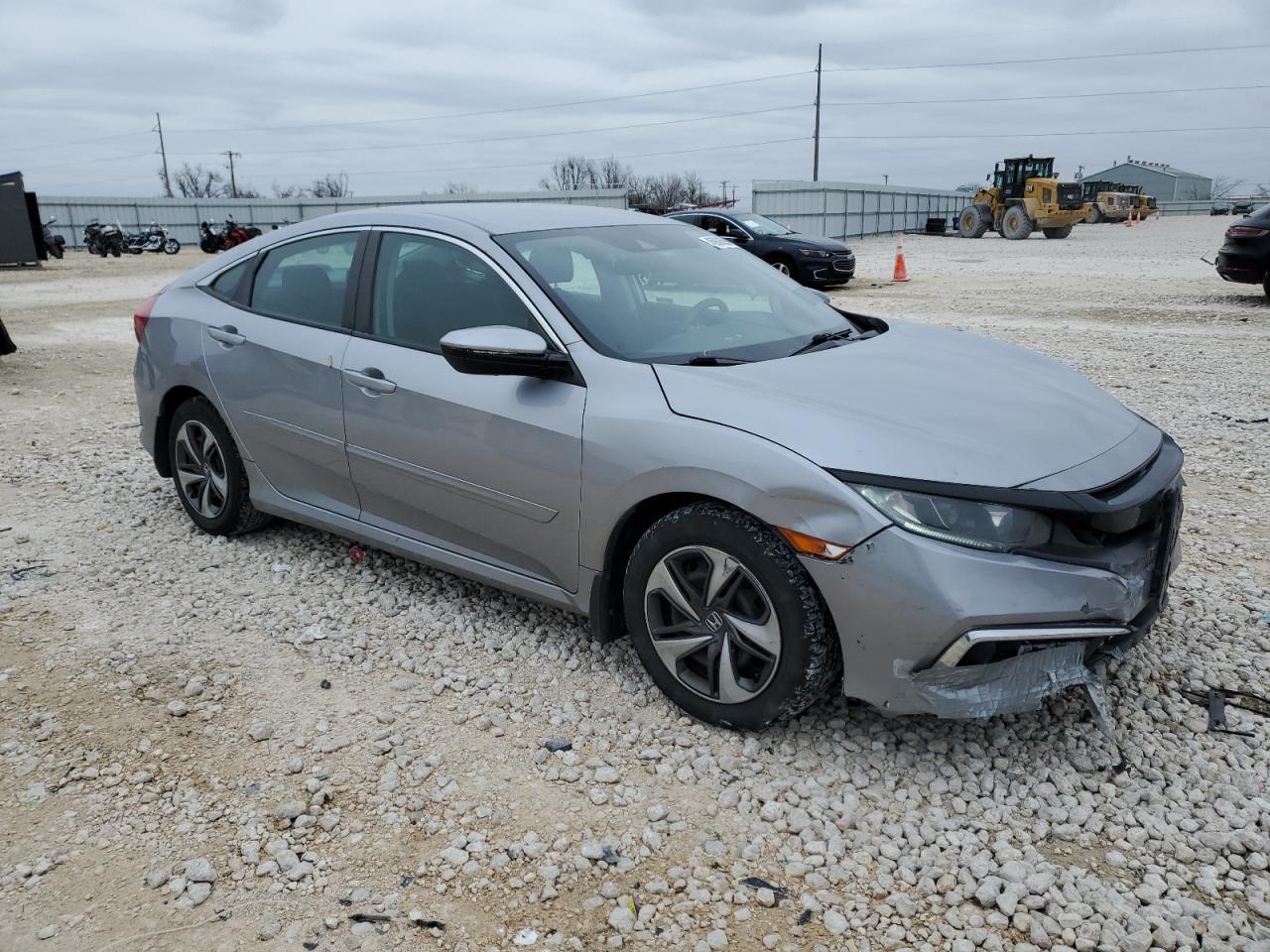 2019 HONDA CIVIC LX - Image 4