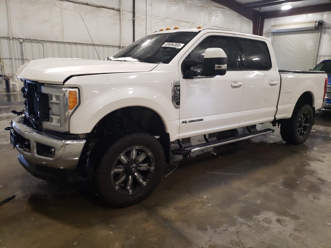 2017 FORD F350 SUPER
