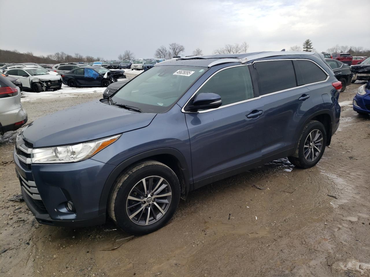 2019 TOYOTA HIGHLANDER