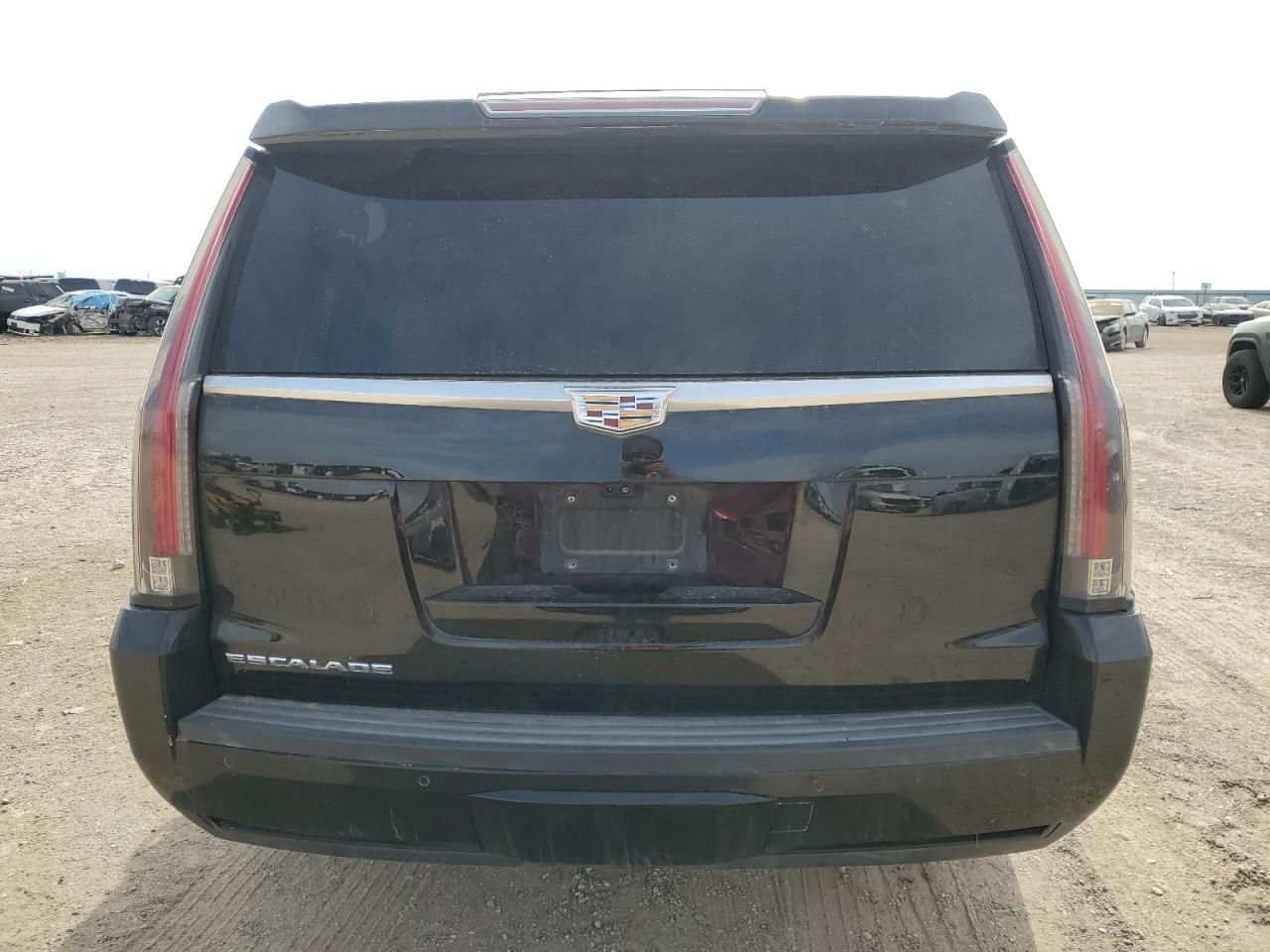 2017 CADILLAC ESCALADE E - Image 6