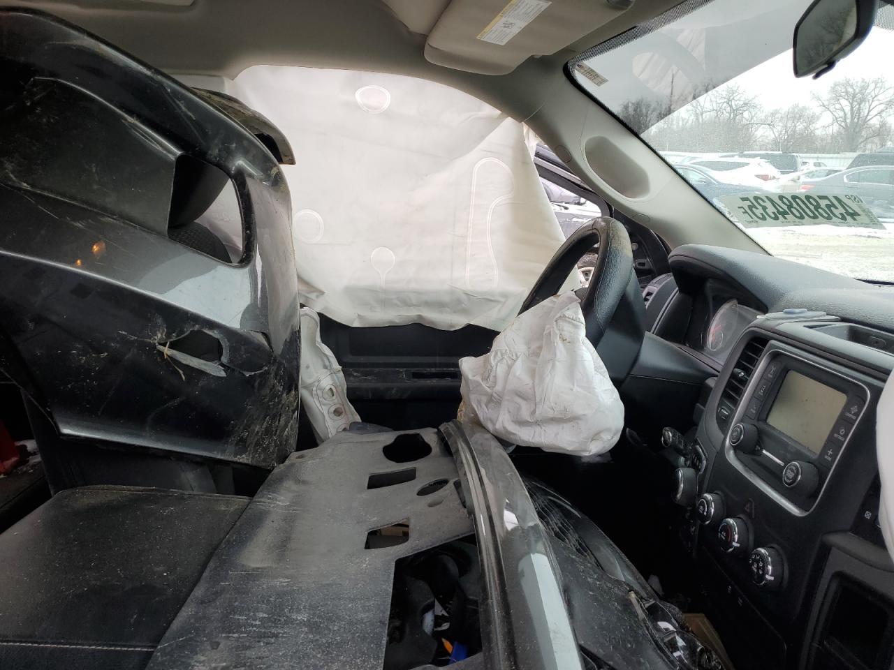 2019 RAM 1500 CLASS - Image 7