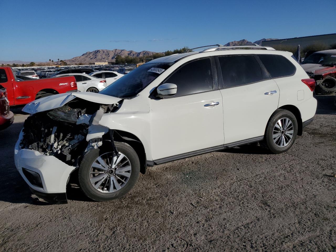 2017 NISSAN PATHFINDER