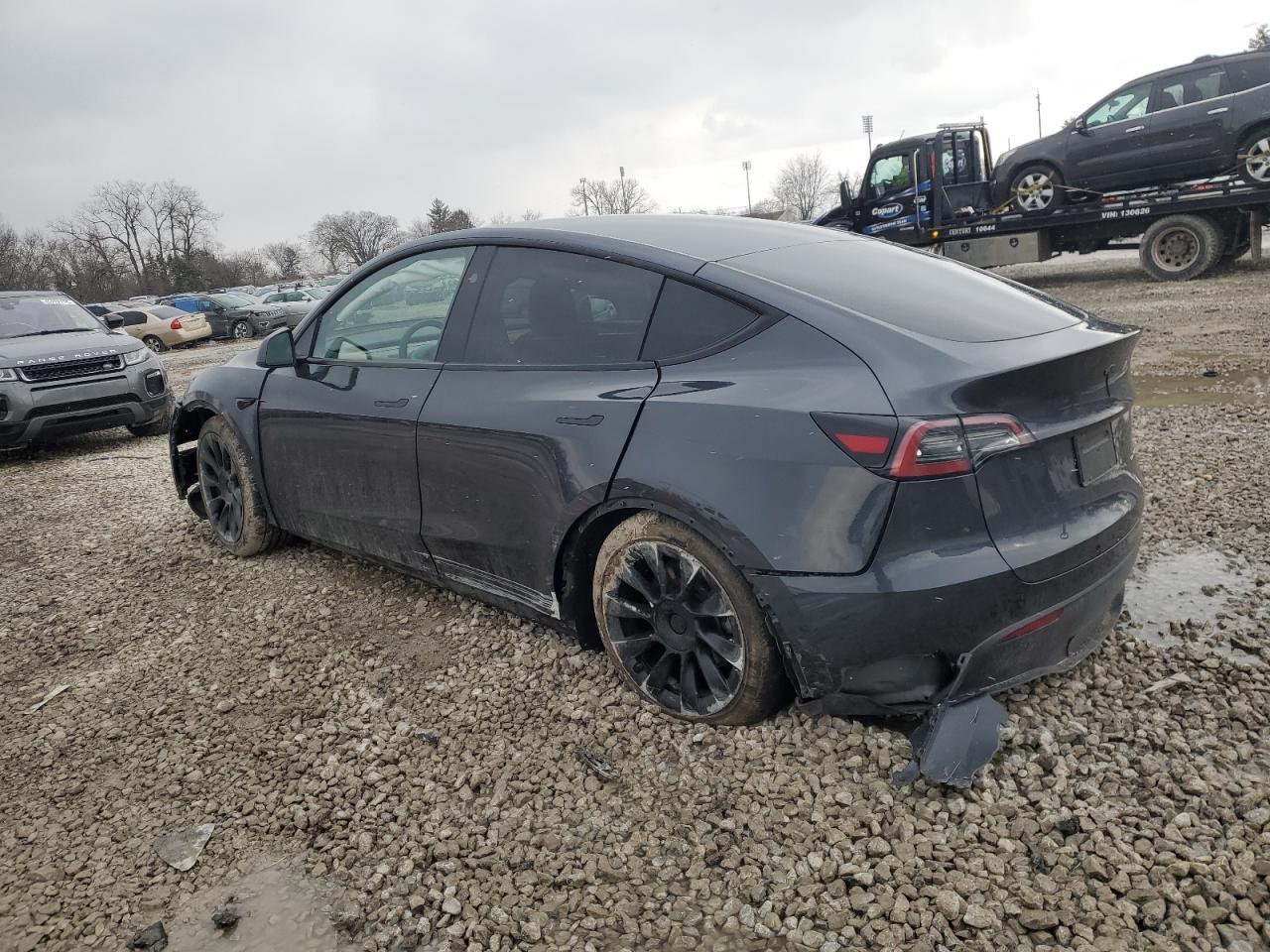 2024 TESLA MODEL Y - Image 2