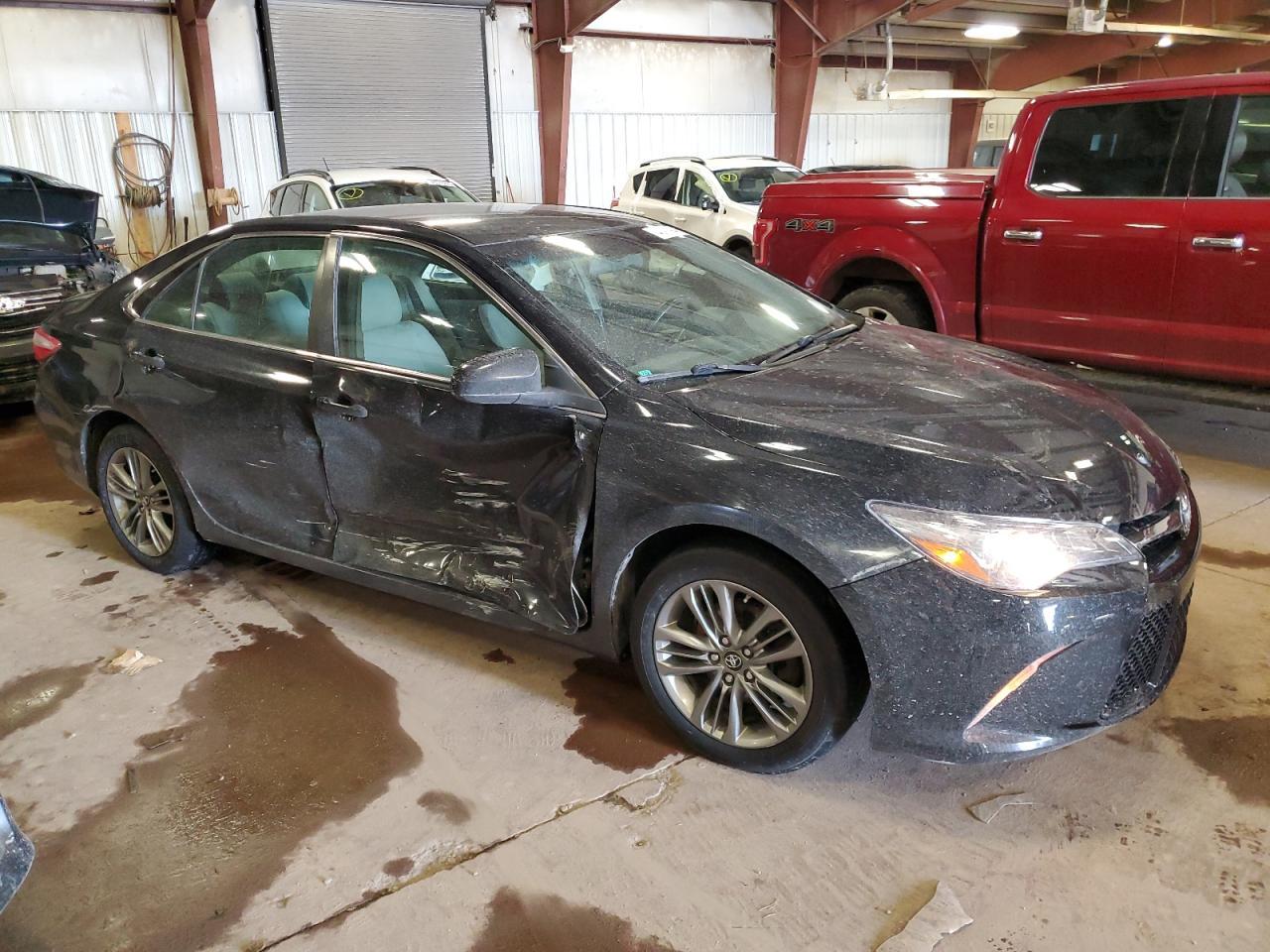 2016 TOYOTA CAMRY LE - Фото 4