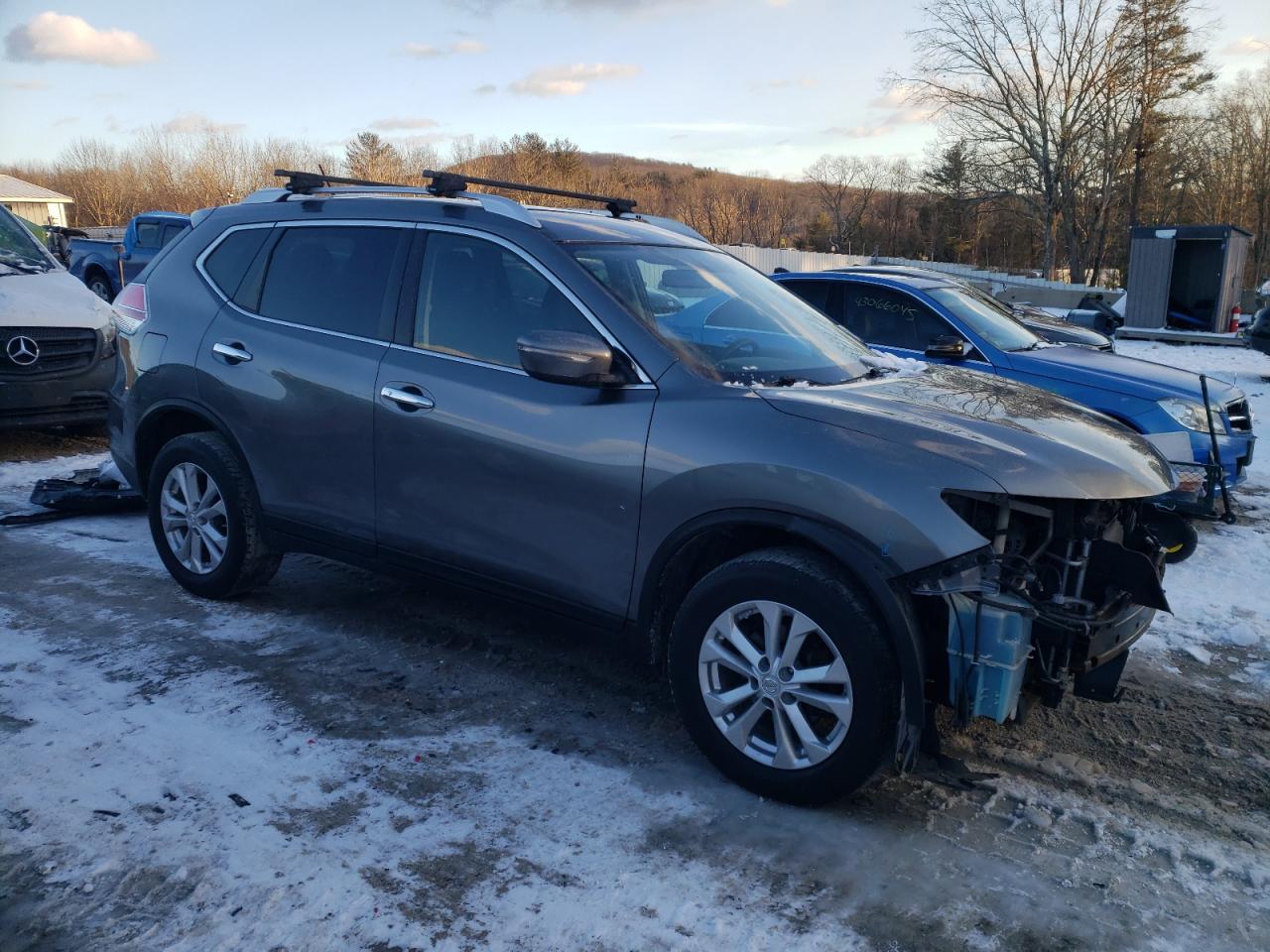 2015 NISSAN ROGUE S - Фото 4
