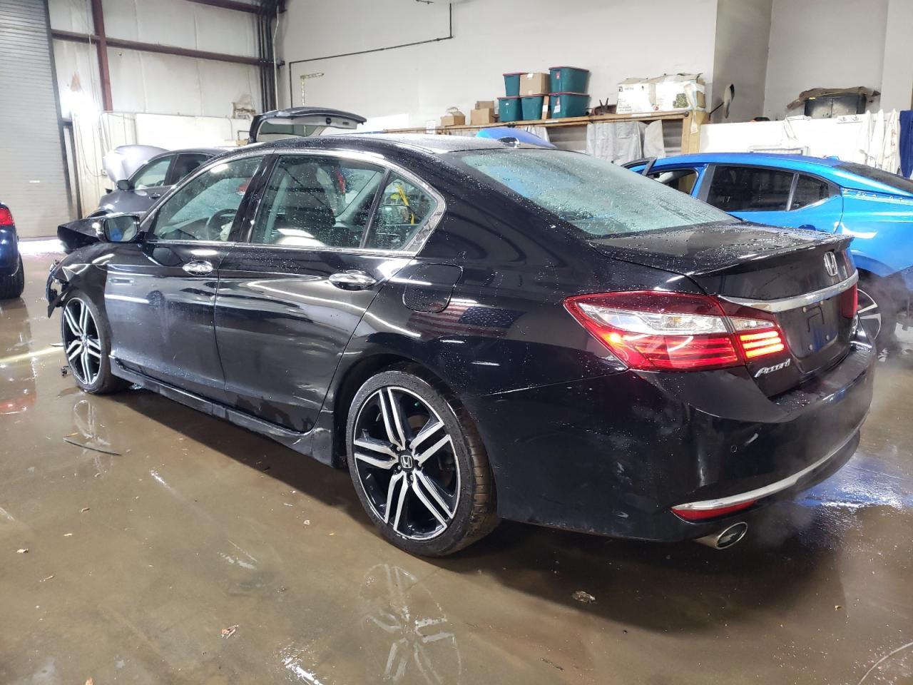2016 HONDA ACCORD TOU - Фото 2