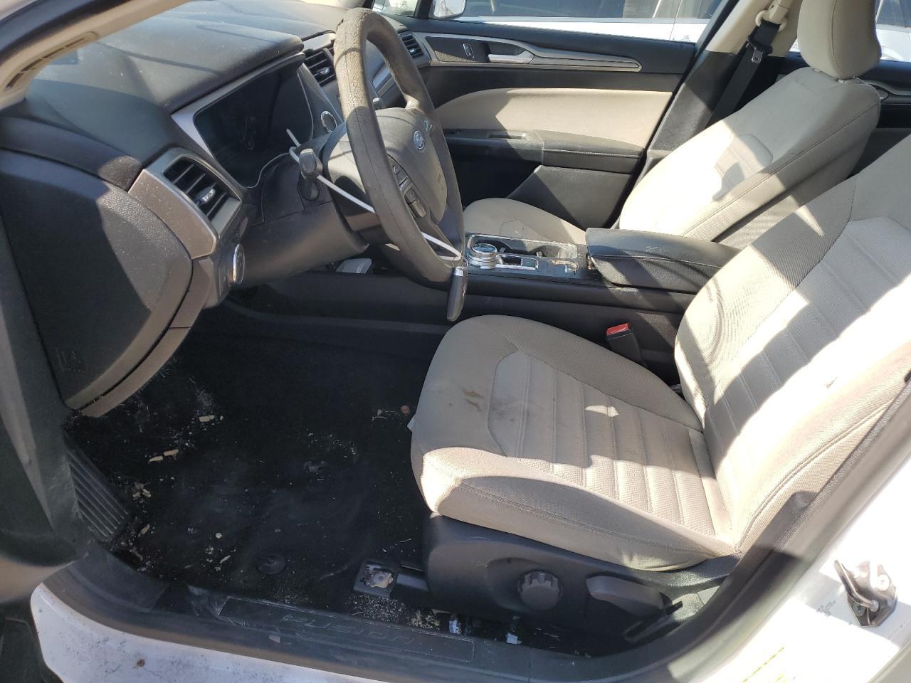2017 FORD FUSION S - Image 7