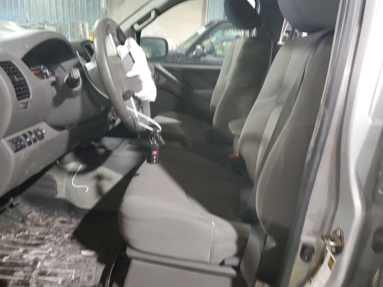 2016 NISSAN FRONTIER S - Image 7