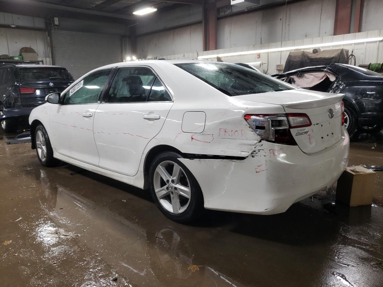 2014 TOYOTA CAMRY L - Image 2