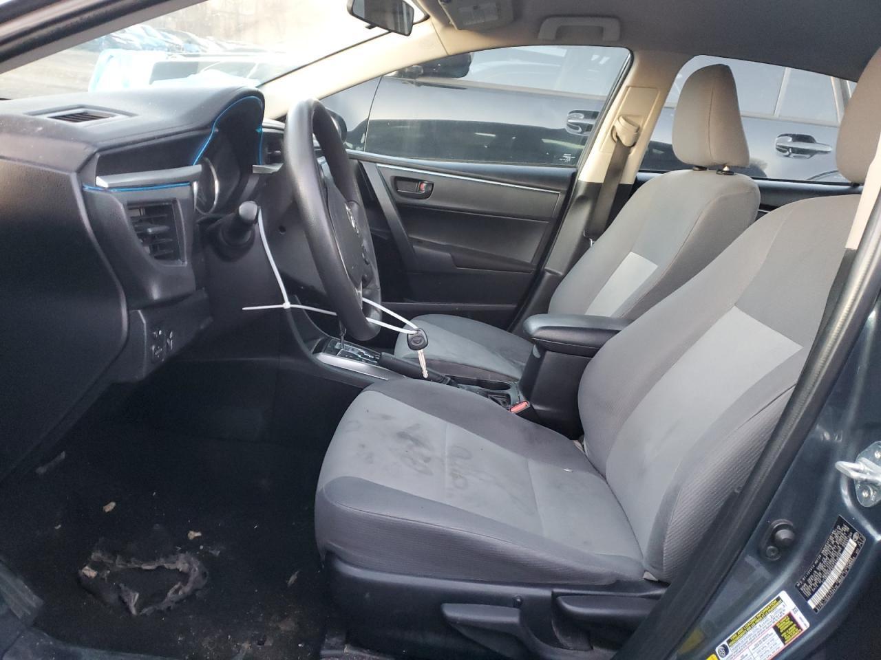 2015 TOYOTA COROLLA L - Фото 7