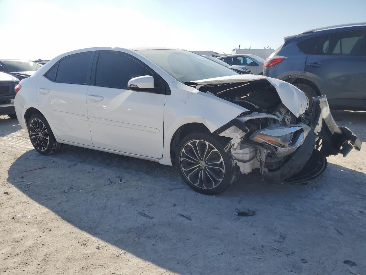 2016 TOYOTA COROLLA L - Image 4