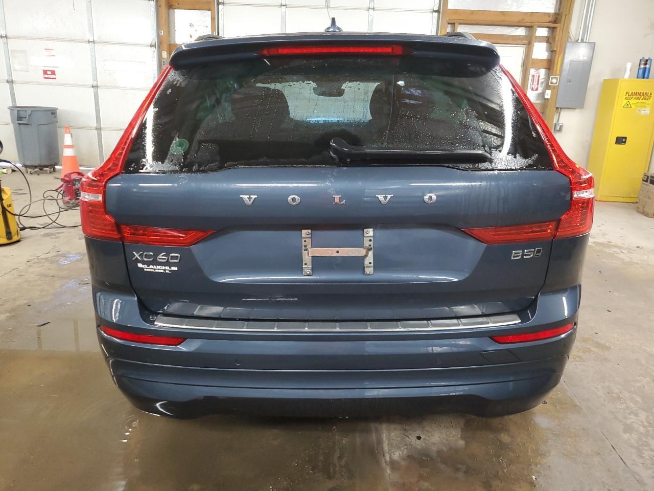 2022 VOLVO XC60 B5 MO - Фото 6