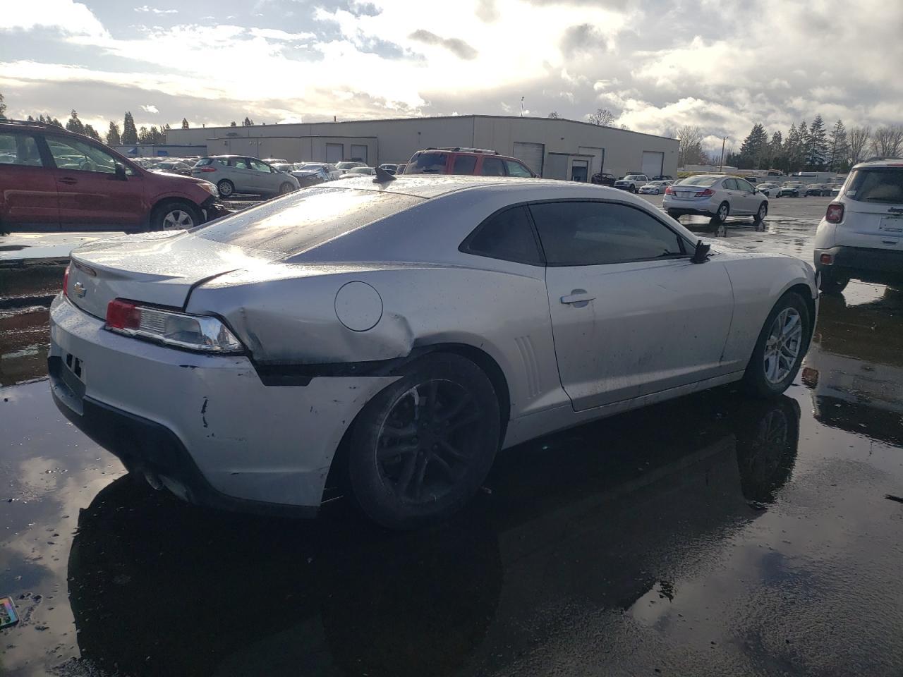 2015 CHEVROLET CAMARO LS - Image 3