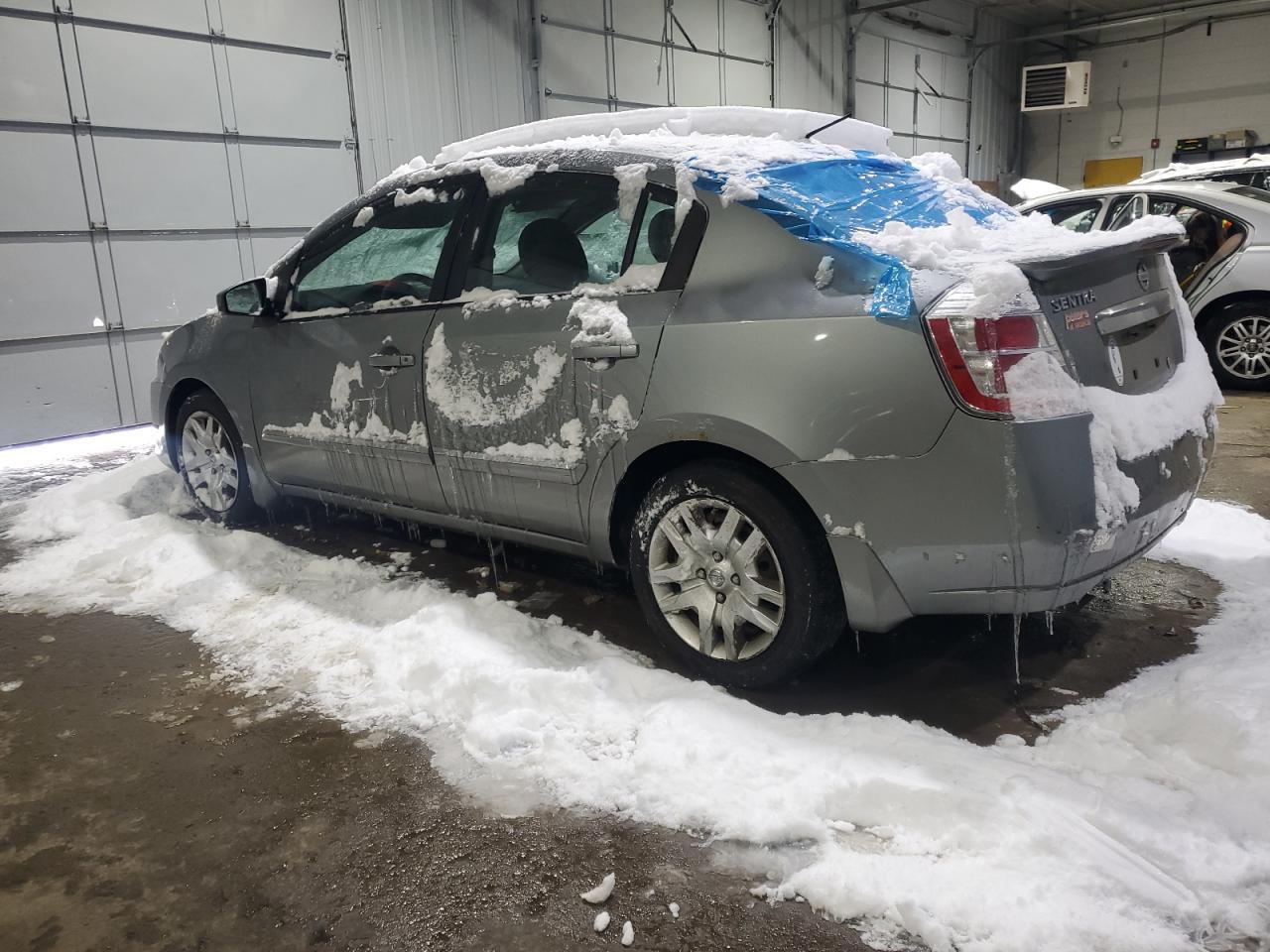 2012 NISSAN SENTRA 2.0 - Фото 2