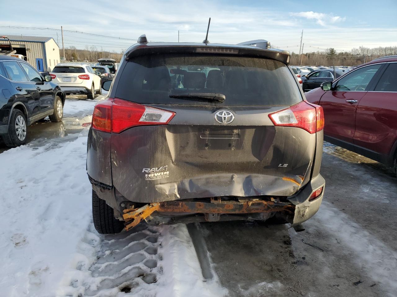 2014 TOYOTA RAV4 LE - Фото 6