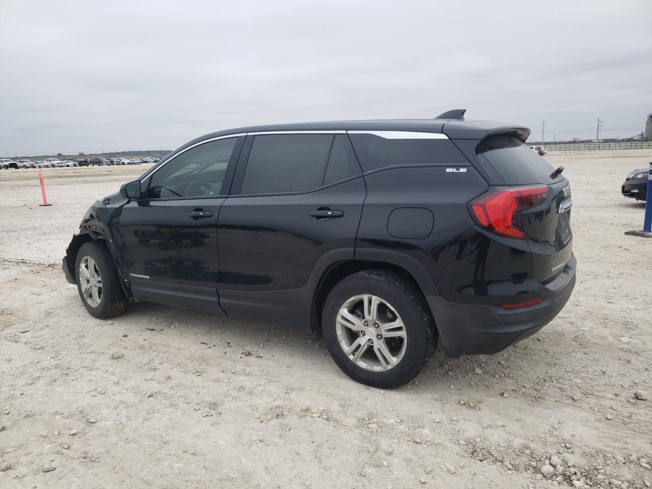 2018 GMC TERRAIN SL - Image 2