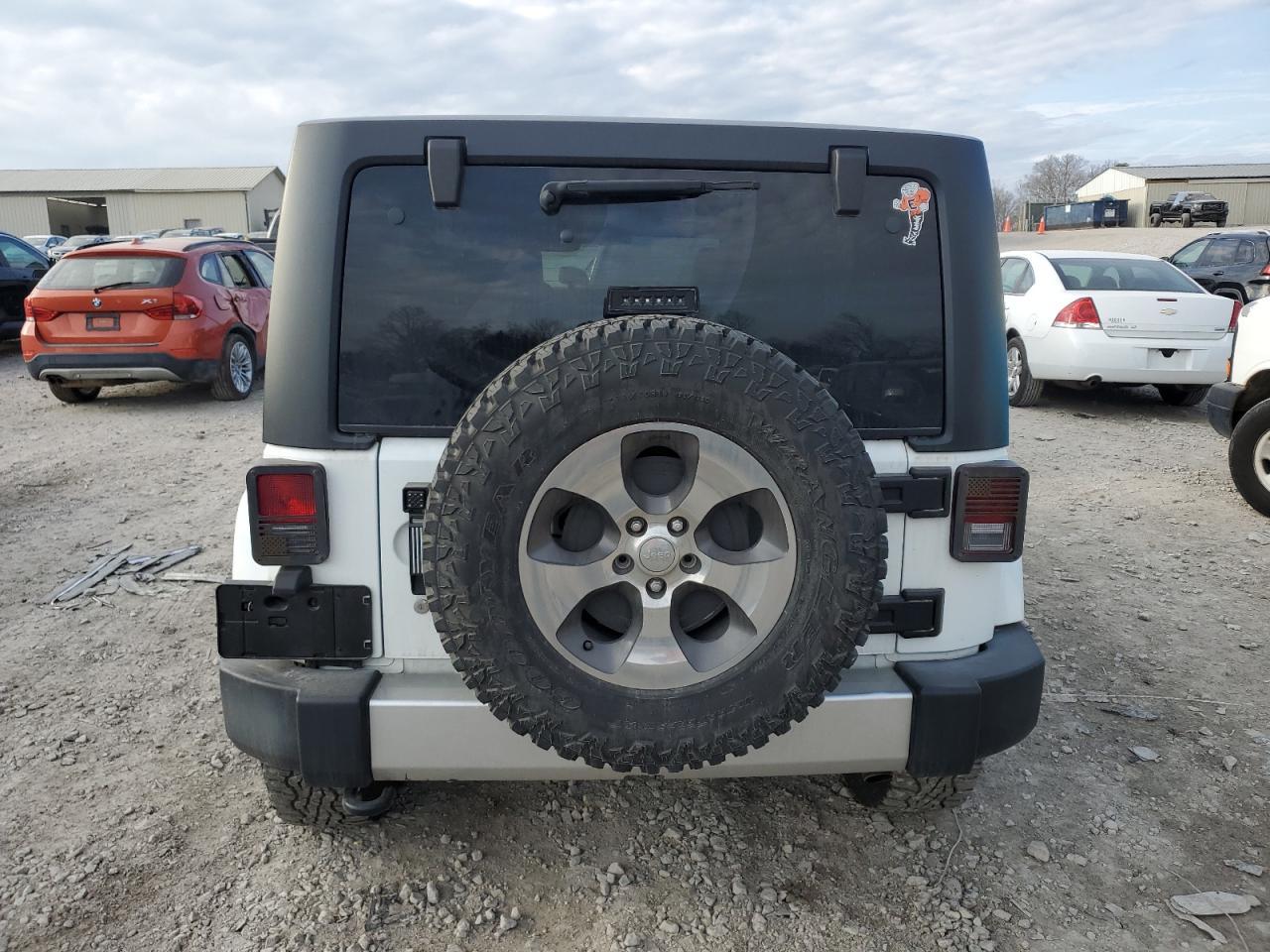 2017 JEEP WRANGLER U - Фото 6