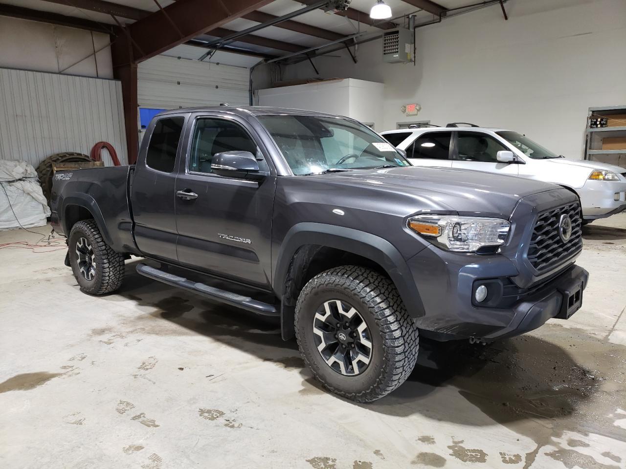 2020 TOYOTA TACOMA ACC - Image 4