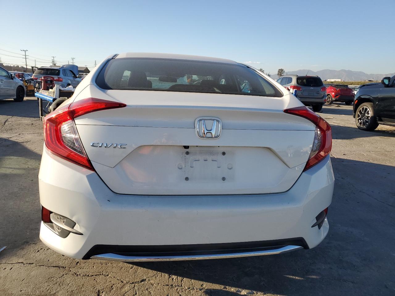 2019 HONDA CIVIC LX - Image 6